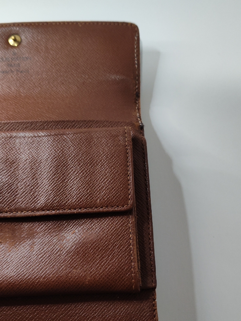 Louis Vuitton Monogram Compact Wallet - Picture 7 of 17